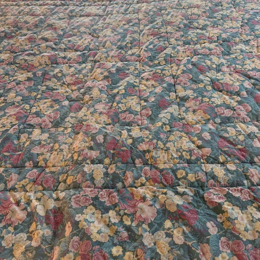 Vintage Floral Patchwork Quilt Bedspread Pink‎ Green Cottagecore Farmhouse Style